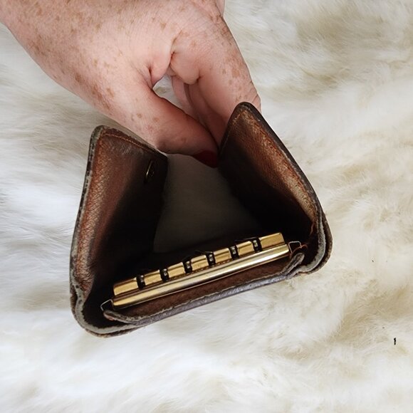 Vintage 1993 Louis Vuitton Key Holder Monogram Canvas 6 Key ET0913 - Picture 3 of 10